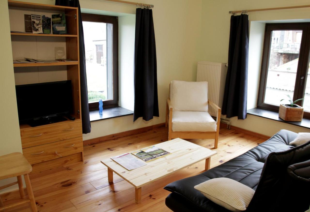 Gite L'Ecole De Ma Mere Villa Bertogne Eksteriør billede