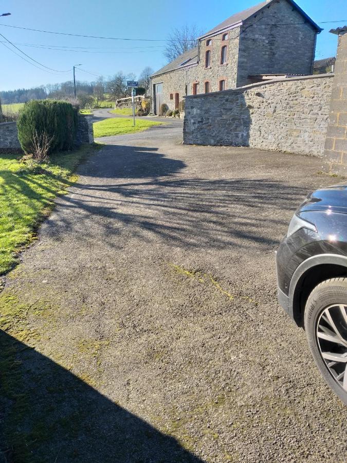 Gite L'Ecole De Ma Mere Villa Bertogne Eksteriør billede